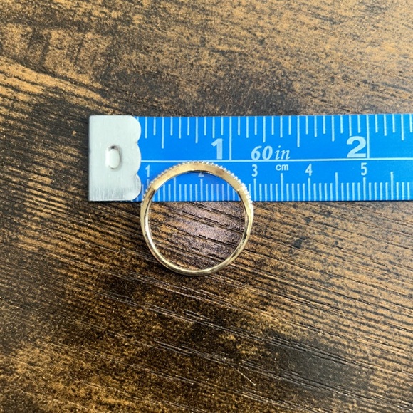 Diamond 10K Gold Ring - EUC - Picture 9 of 14